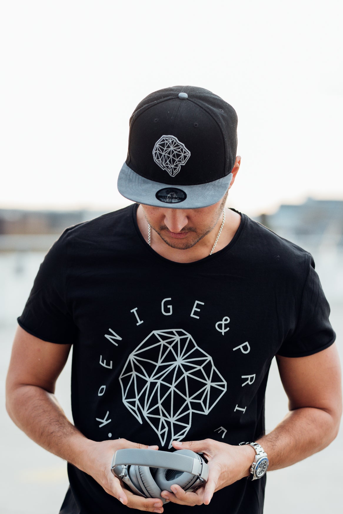 Koenige & Priester - Snapback - Cap (Silver - Edition)